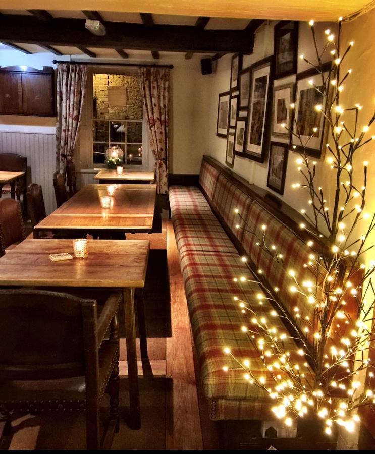 The Moon Inn At Stoney Middleton Stony Middleton Extérieur photo